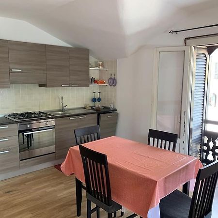 Casa Rino: Vacanze In Casetta...... Dongo Buitenkant foto